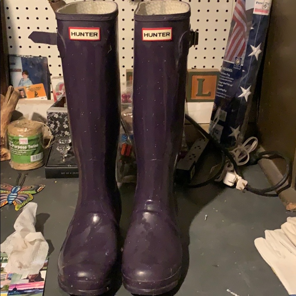 Hunter tall purple rain boots!